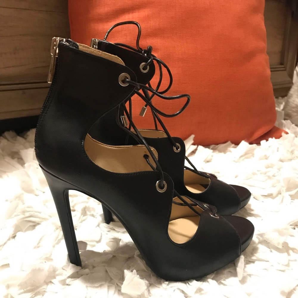 Jessica Simpson - Heels ♥︎